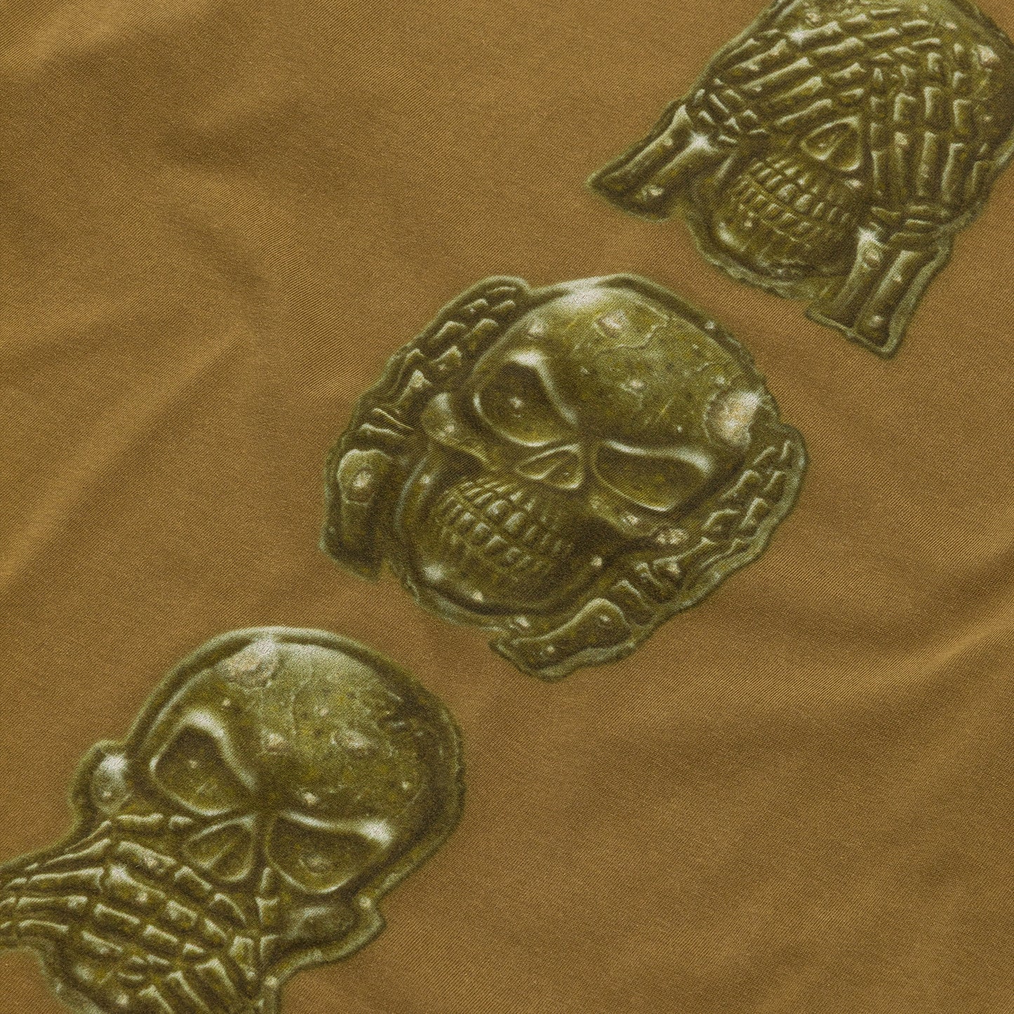 TRIPLE STACK LONGSLEEVE