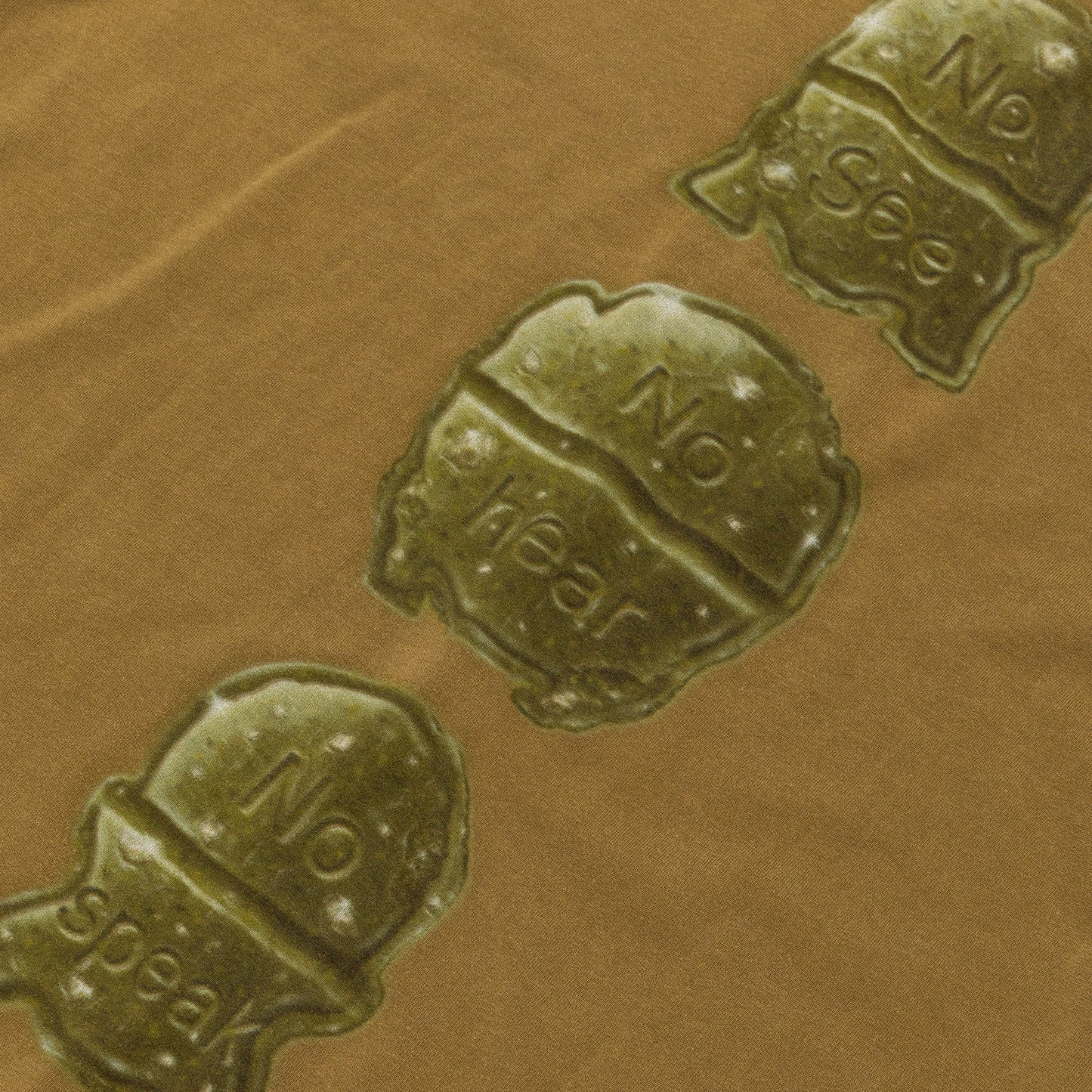 TRIPLE STACK LONGSLEEVE